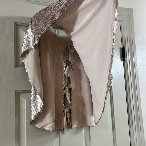 Aryn K Wom Sz Med Matte Sequin Champagne Short Sleeve Poncho Coquette Bow EUC - Picture 15 of 15